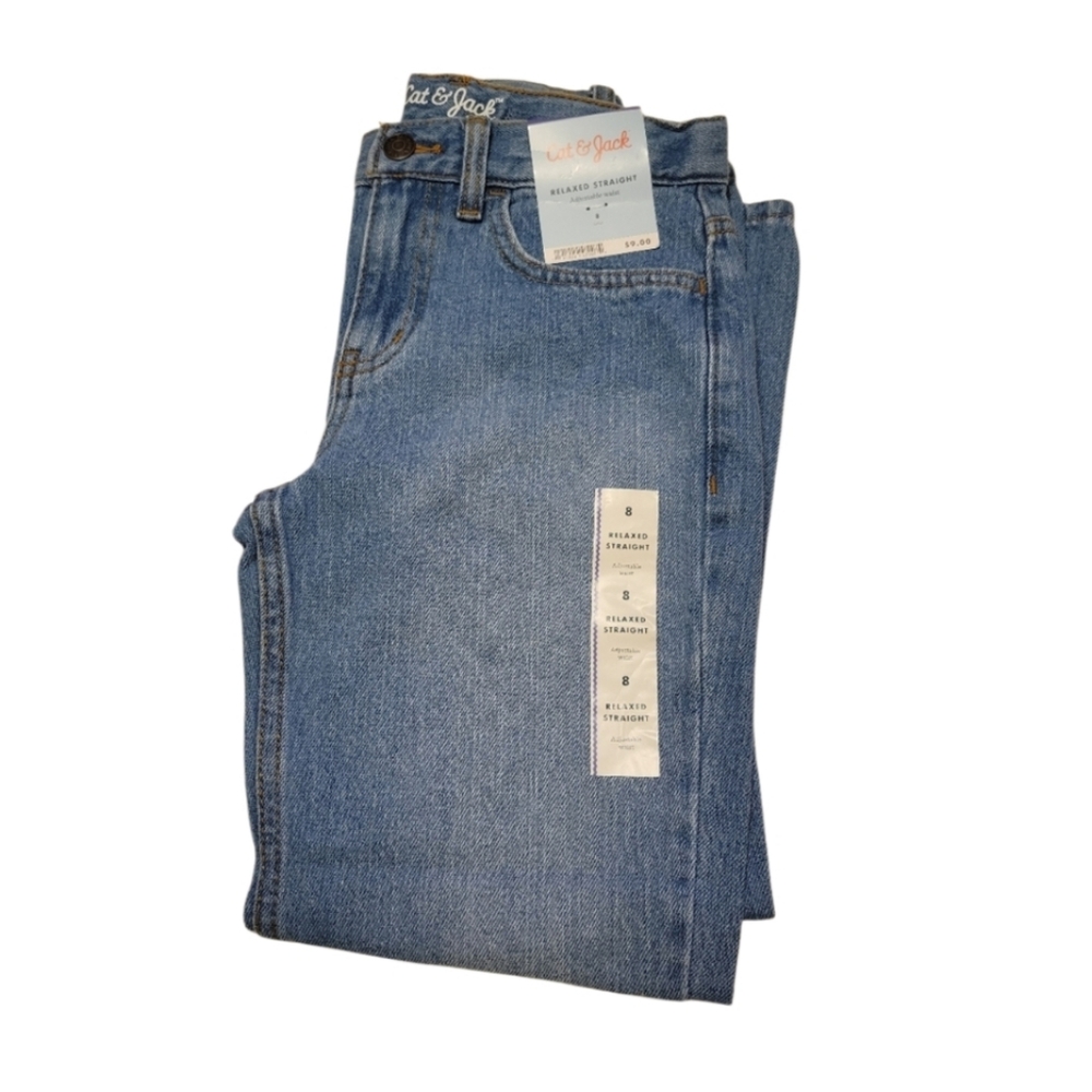 Boys NWT Cat & Jack Blue Straight Leg Jeans Classic Style - Picture 1 of 4